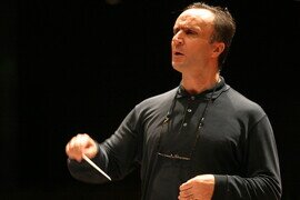 香港管弦乐团庆祝史特拉汶斯基《春之祭》首演一百周年
指挥卡塔尼带领港乐重奏巴黎首演当晚节目（5月31及6月1日）
门票火速热卖